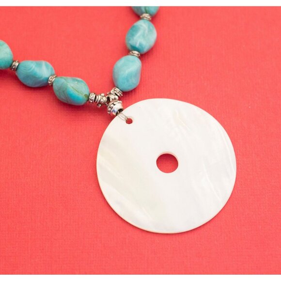 Hippie Blue Beaded Disc Necklace 20 Inches F12 - Picture 3 of 4